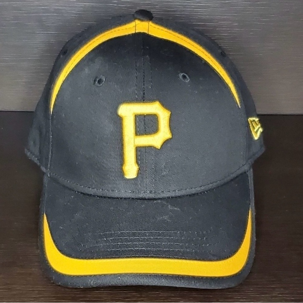 New Era 9Forty Pittsburgh Pirates Cap Snap Back Black Color